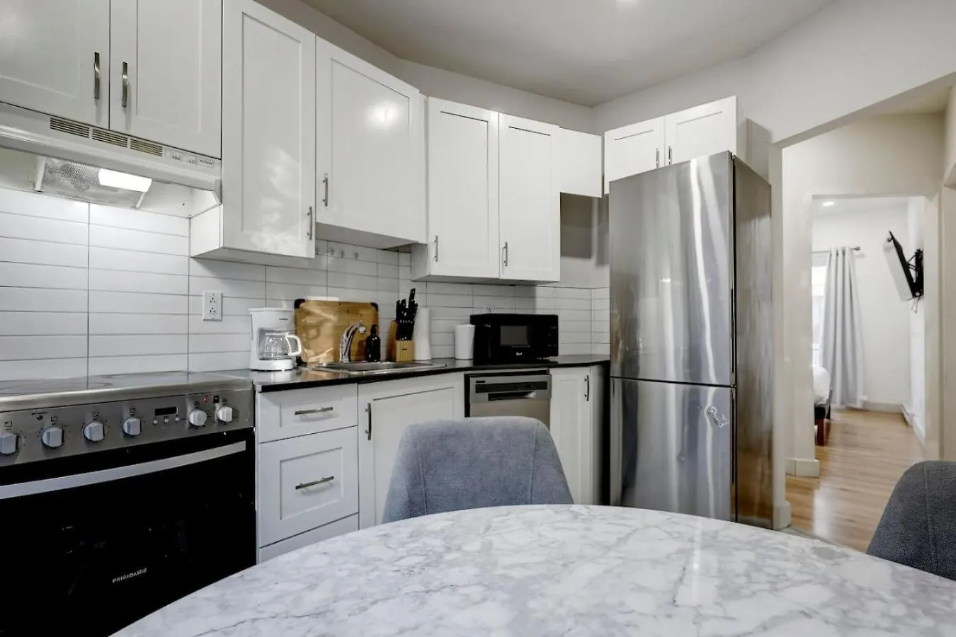 The Ndg Charm A 3Br Hidden Gem Apartment Montreal Canada